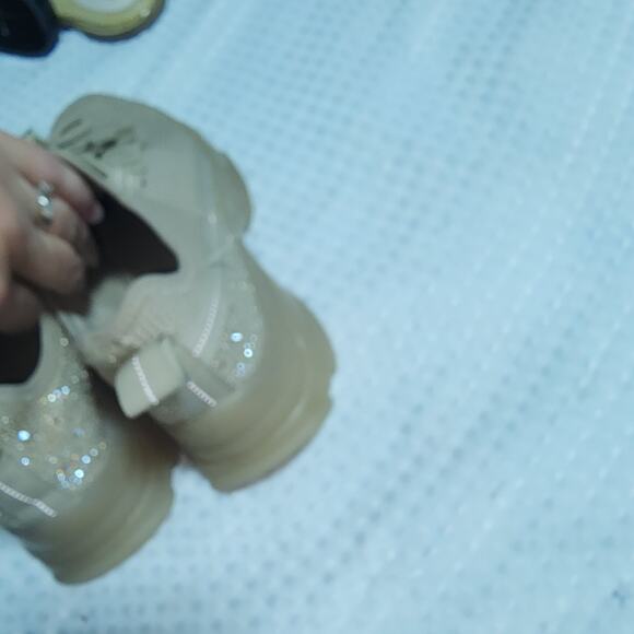 STEVE MADDEN EUC WOMENS SZ 5M. MAXIMA BLUSH MULTI SPARKLY SNEAKER SHOES - Picture 8 of 10